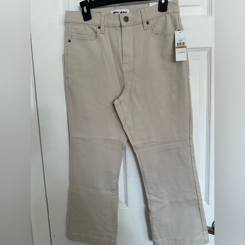 🆕DKNY Williamsburg High Rise Flare Crop Jeans